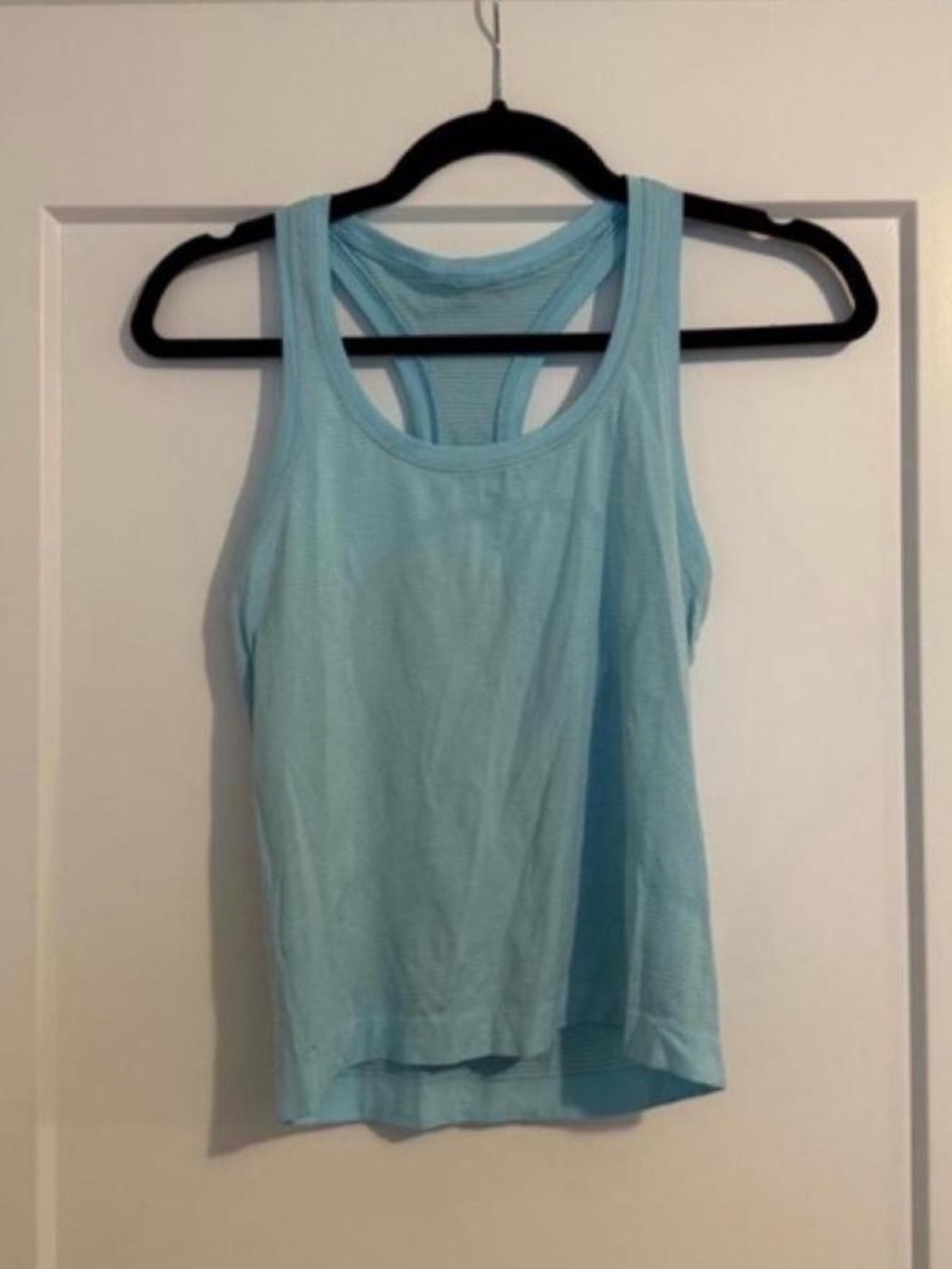 Lululemon swiftly tech racerback race length tank top 2.0 in light blue / teal